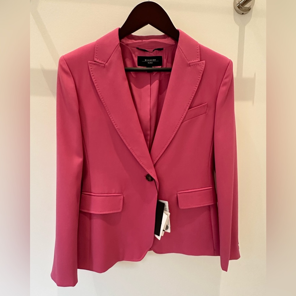 *BNWT WEEKEND MAX MARA SUIT SET